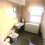 Couto 公寓 蓬塔德尔加达